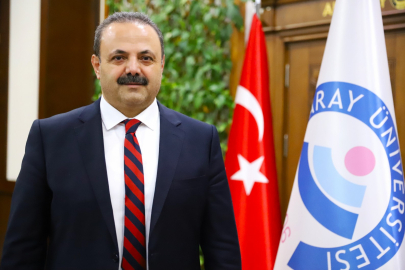 Rektör Arıbaş: Bizlere düşen görev 19 Mayıs ruhunu yaşatmaktır