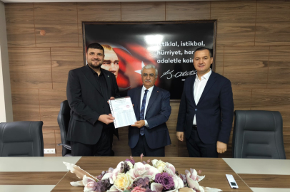 İYİ Parti Aksaray İl Başkanı Sercan BELGEMEN Mazbatasını Teslim Aldı