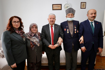 Aksaray Valisi Murat Duru Şehit Ailesi ve Gazileri Ziyaret Etti