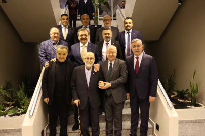 Hisarcıklıoğlu: “Aksaray Ticaret Borsası Proje Merkezi Gibi Çalışıyor”