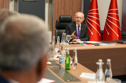 CHP'DE DEPREM! 26 İL YÖNETİMİ GÖREVDEN ALINDI, 7 İL BAŞKANI DİSİPLİNE SEVK EDİLDİ..