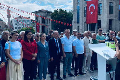 Başkan Özdemir: “Yaşasın Türkiye Cumhuriyeti, yaşasın bağımsız Türkiye!”