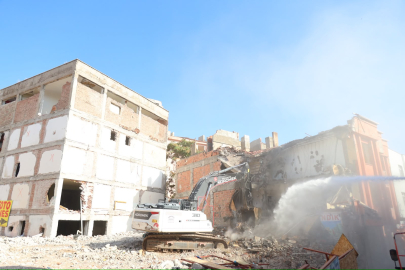 AKSARAY’DA 45 YILLIK İŞ HANI KENTSEL DÖNÜŞÜMLE YENİLENİYOR