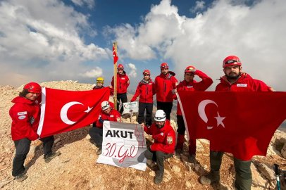 AKUT’un 30’uncu yılına '30 Yıl 30 Zirve' projesi