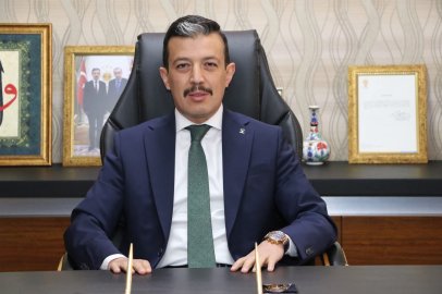 BAŞKAN AKTÜRK’TEN GENÇLERE MÜJDE  YARI OLİMPİK YÜZME HAVUZU İHALESİ YAPILDI