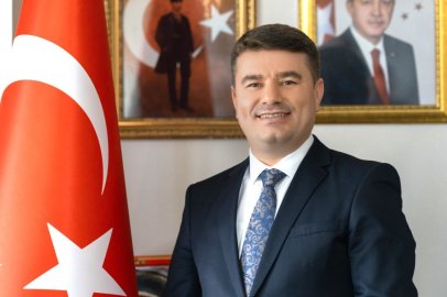 AKSARAY BELEDİYE BAŞKANI DR. EVREN DİNÇER’İN 29 EKİM  CUMHURİYET BAYRAMI MESAJI