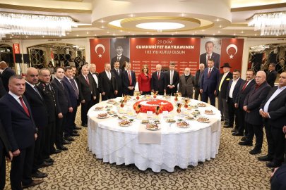 Aksaray’da Cumhuriyet Bayramı Kabul Töreni: Vali Duru’dan Milli Egemenlik Vurgusu